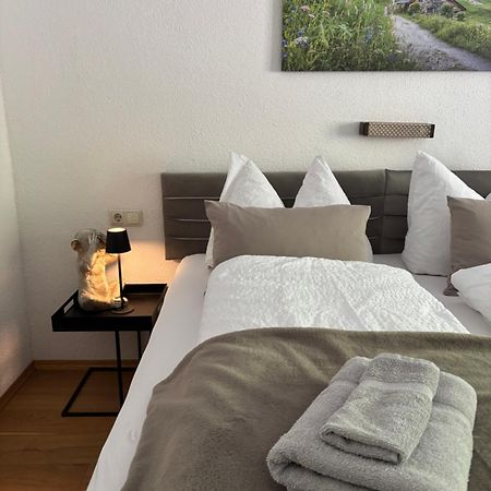 Lechtaler Alpenblick Landeck - Privatzimmer & Ferienwohnung Extérieur photo