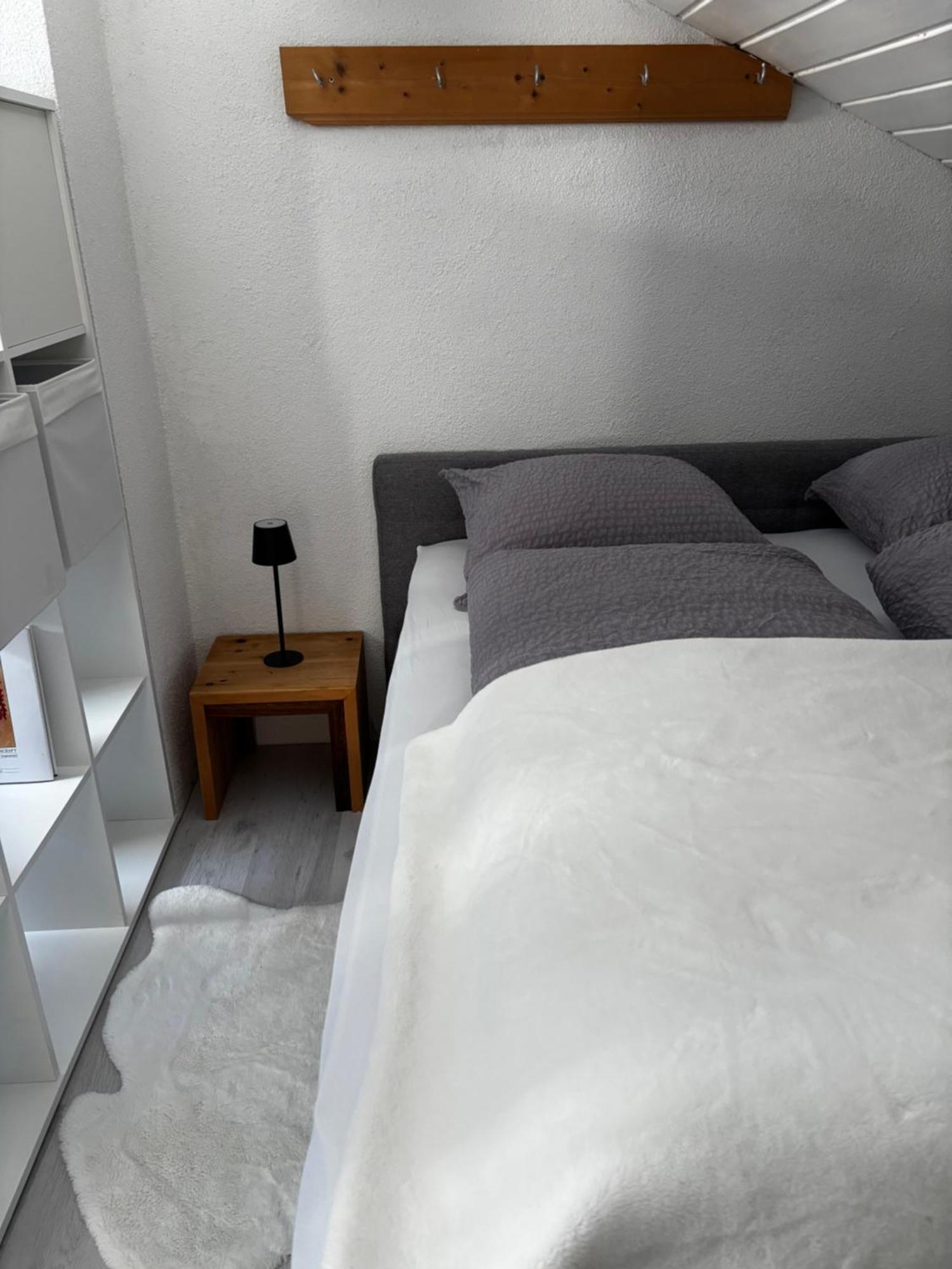 Lechtaler Alpenblick Landeck - Privatzimmer & Ferienwohnung Extérieur photo