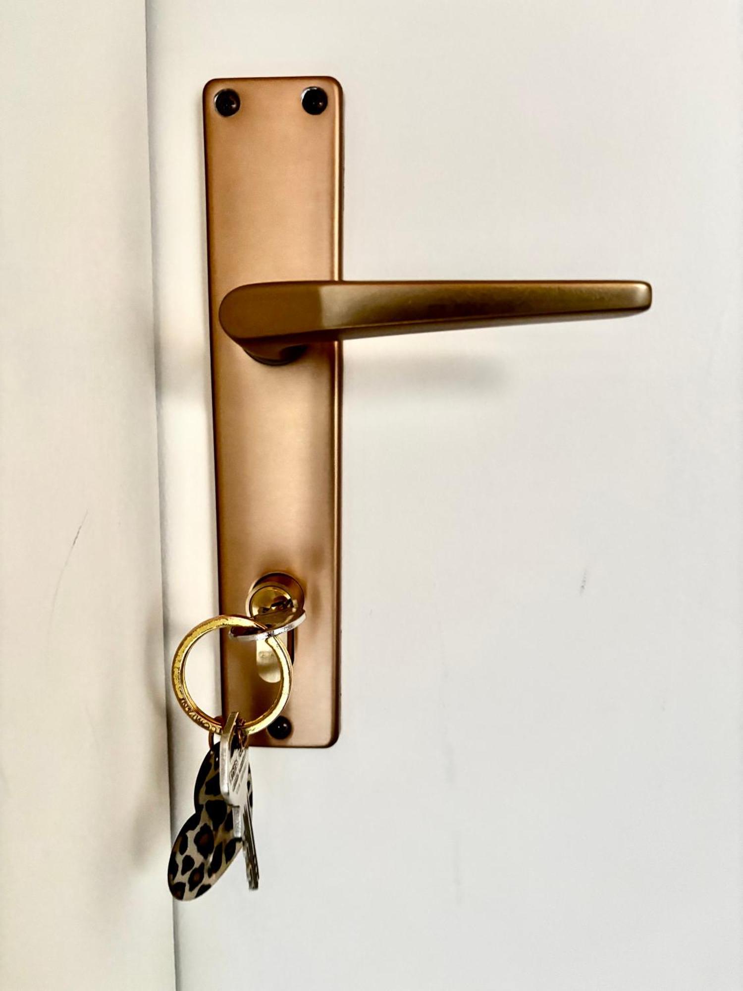 Lechtaler Alpenblick Landeck - Privatzimmer & Ferienwohnung Extérieur photo