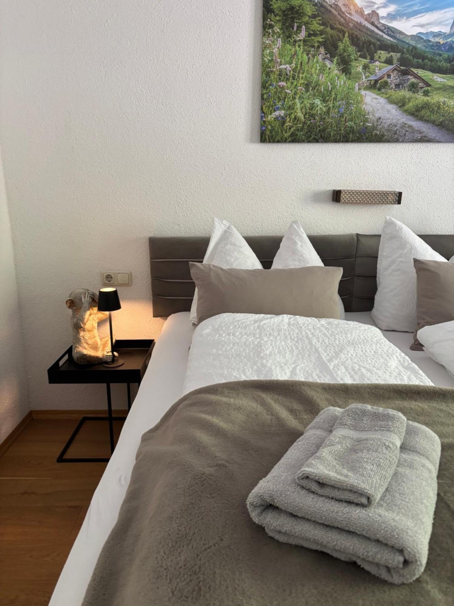 Lechtaler Alpenblick Landeck - Privatzimmer & Ferienwohnung Extérieur photo